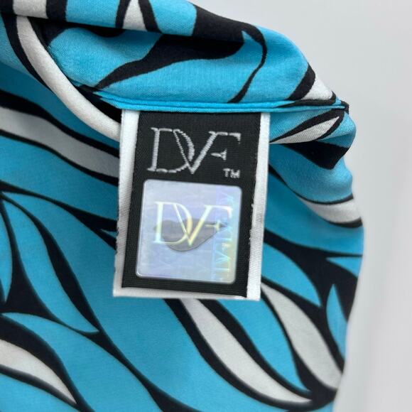 Diane von Furstenberg DVF New Hanky Silk Blue Patterned Top Oversized Womens S - Picture 7 of 12